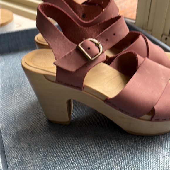 No. 6 Coco Clog in Lavender Nubuck with Wooden Heel | size 38 - Picture 6 of 8